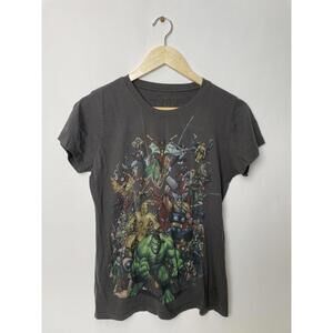 Women’s Marvel Superhero Tee Size XL Hulk Spider-Man Thor Iron Man